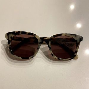 Madewell tortoise shell sunglasses